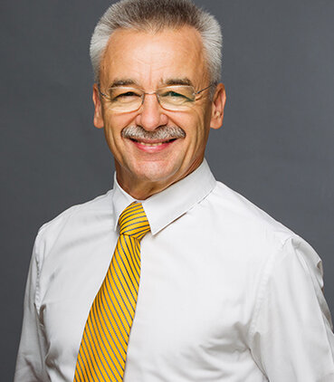 Prof. Dr. Michael Frenkel